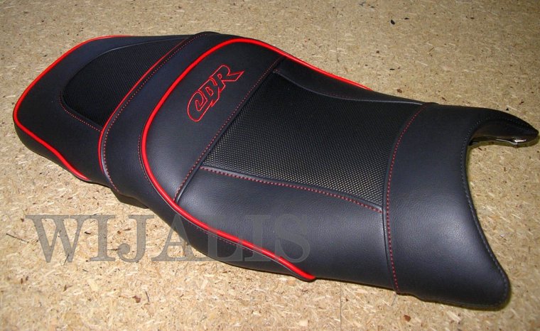 Сиденье Honda 600 CBR