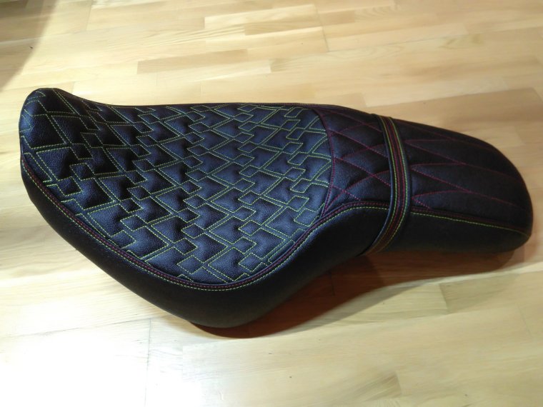 Honda XR 600 перетяжка сидения