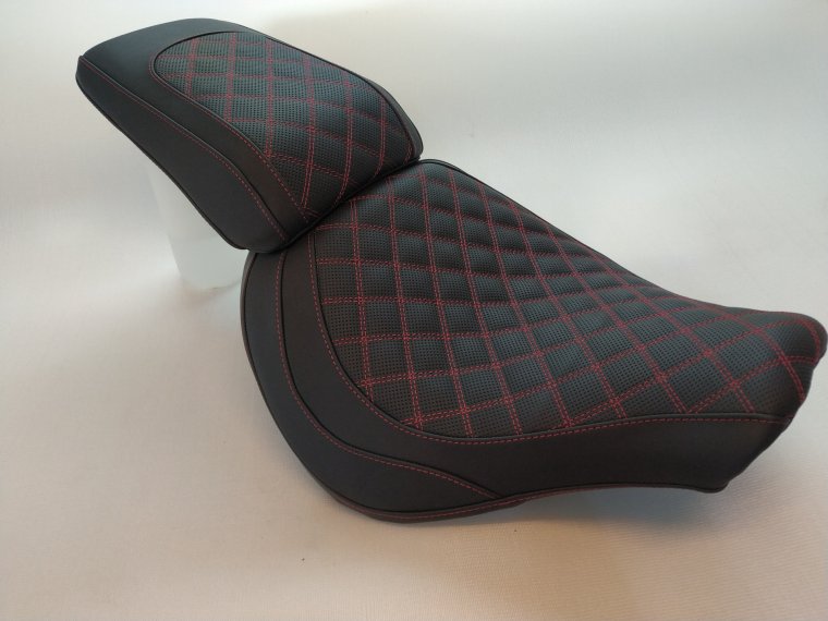 Перешив сидений Harley-Davidson