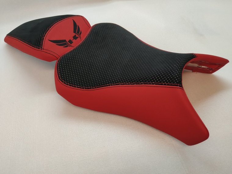 Перетяжка мотосидений Kawasaki