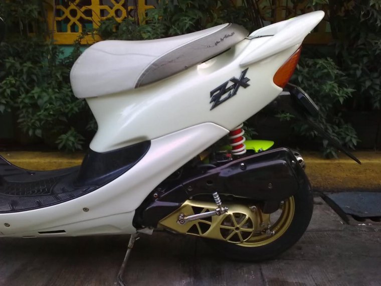 Honda Dio ZX 100