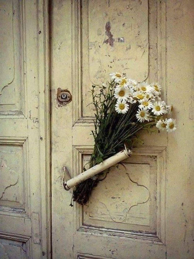 Дверь цветы