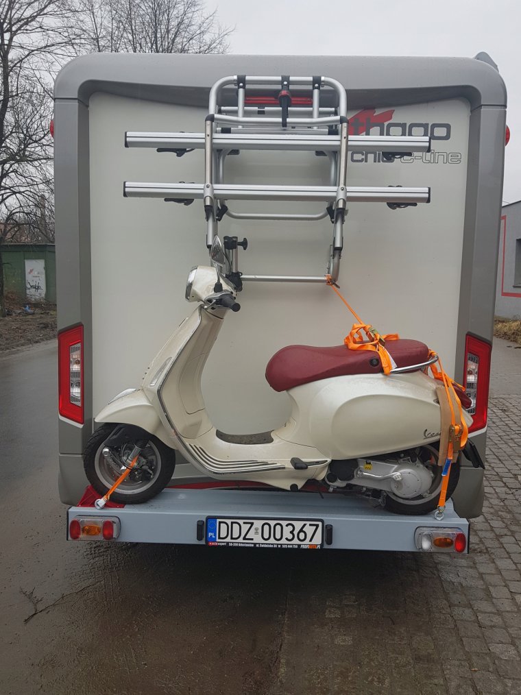 Багажник на скутер