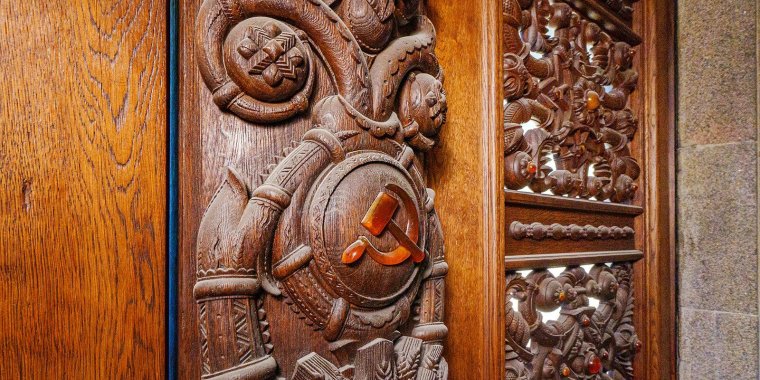 Входные двери на ВДНХ