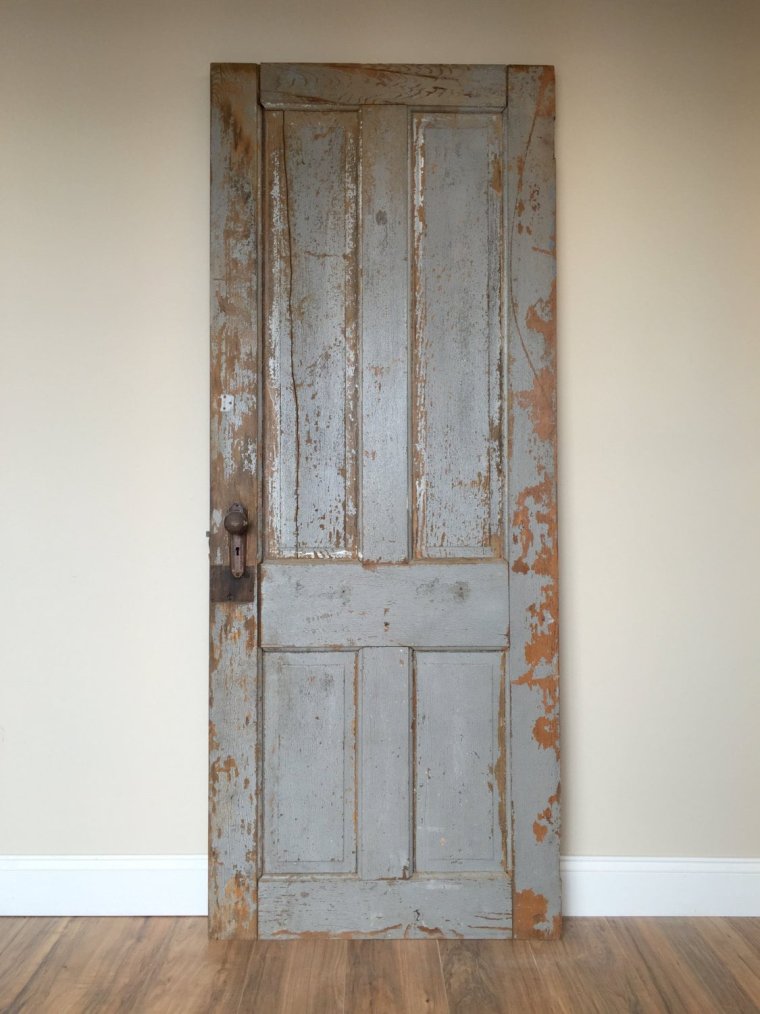 Старая Советская дверь