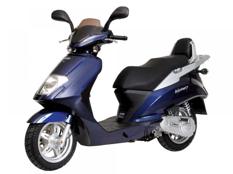 Скутер Daelim NS 125 2