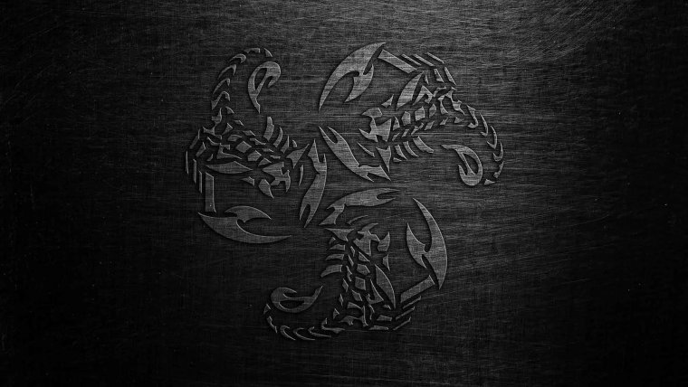 Дракон на черном фоне