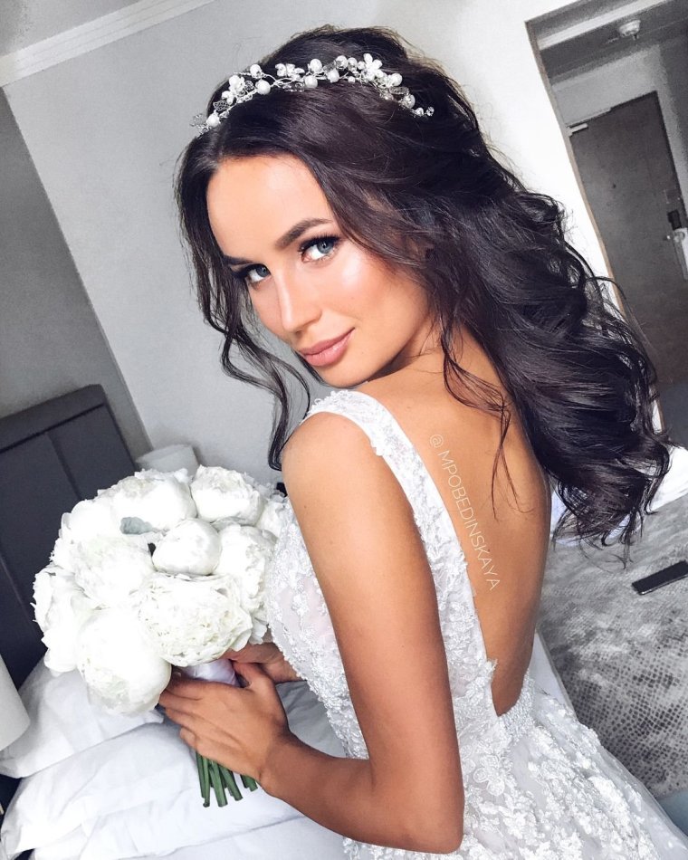 Свадебные прически брюнетки