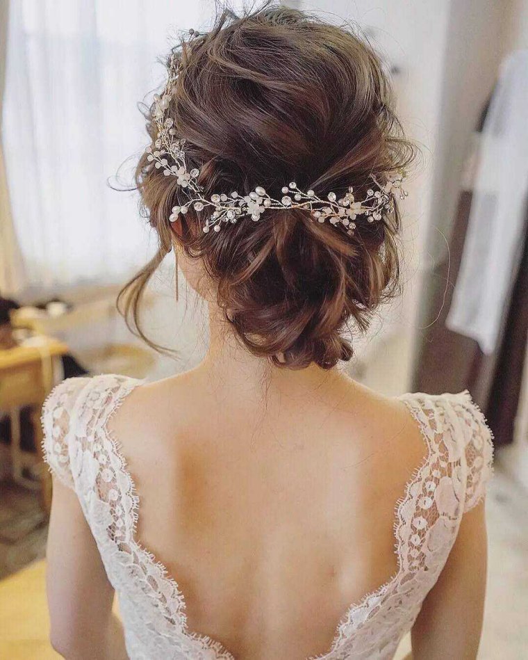 Свадебные прически на средние волосы