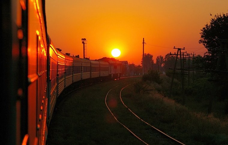 Поезд на рассвете