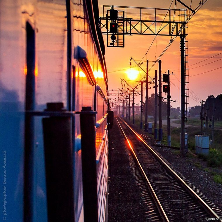 Дорога поезд