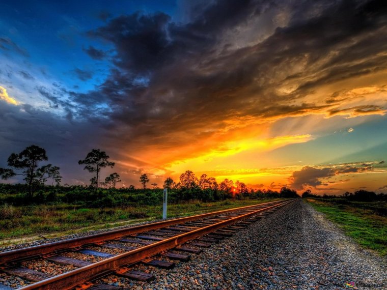 Железная дорога солнце