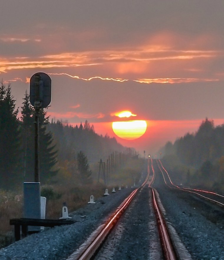 Уходящий поезд