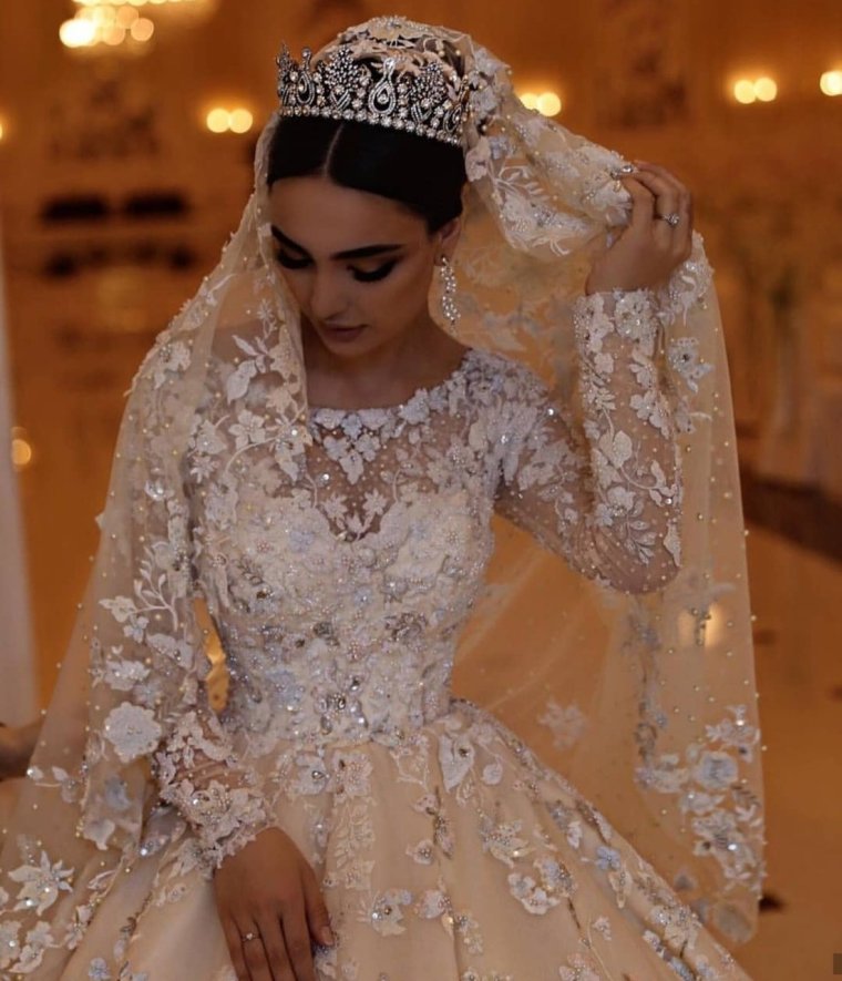 Свадебное платье чеченки