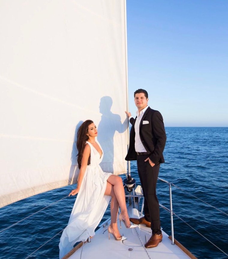 Платье для церемонии на яхте