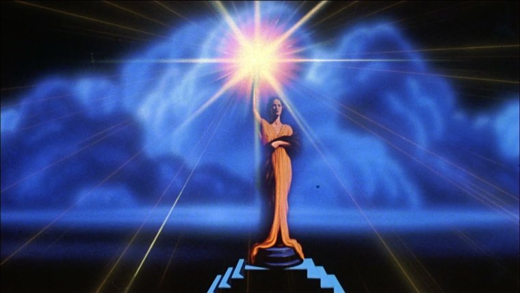 Коламбия Пикчерз 2002