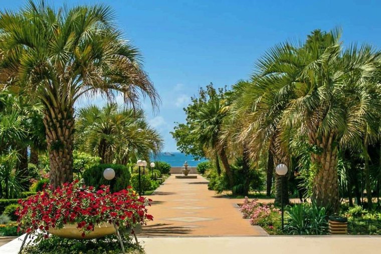 Пляж Южное Взморье Адлер