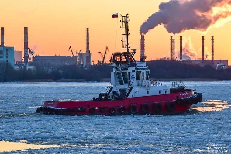 Водный морской транспорт России