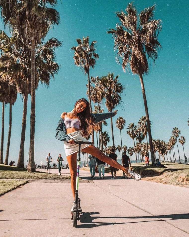 Венис Бич Лос Анджелес девушки